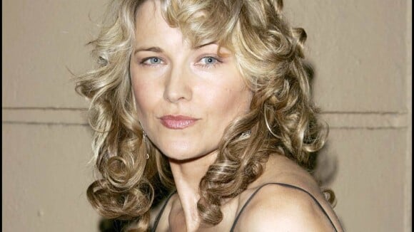 La sublime et sexy Lucy Lawless de "Xena" dans le plus simple appareil... pour un chavirement des sens !