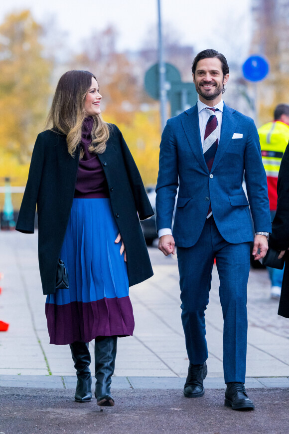 Le prince Carl Philip et la princesse Sofia (Hellqvist) de Suède visitent l'Agence suédoise des contingences civiles (MSB) à Karlstad