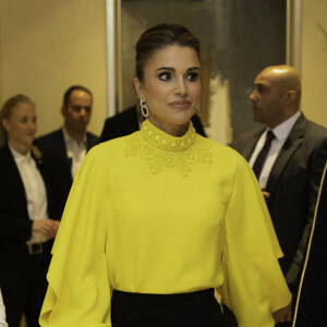 La reine Rania de Jordanie à Amman avec la reine Silvia de Suède et le prince Turki bin Talal bin Abdulaziz au cours d'un dîner caritatif organisié par Mentor Arabia. Photo : Royal Hashemite Court/Albert Nieboer/DPA/ABACAPRESS.COM