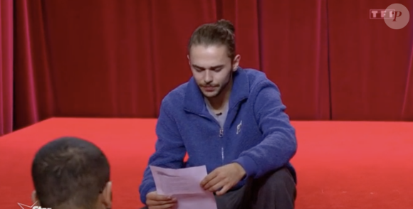 Julien, candidat nominé pour le prochain prime de la "Star Academy" - TF1