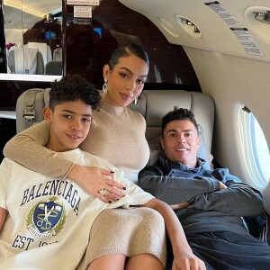 Georgina Rodriguez et Cristiano Ronaldo en famille sur Instagram