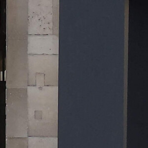 Emmanuel Macron - Cérémonie d'hommage national rendu à Monsieur Pierre Soulages dans la cour carrée du Louvre à Paris. Le 2 novembre 2022 © Dominique Jacovides / Bestimage 