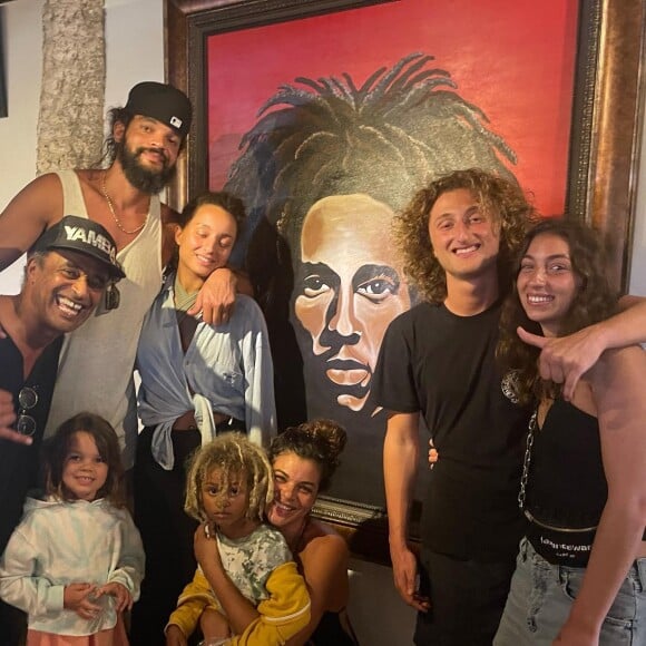 Yannick Noah avec ses enfants en Jamaïque.