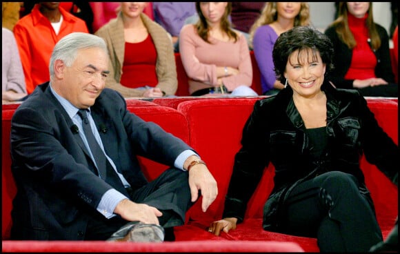Dominique Strauss Kahn & Anne Sinclair sur le plateau de 'Vivement Dimanche '.