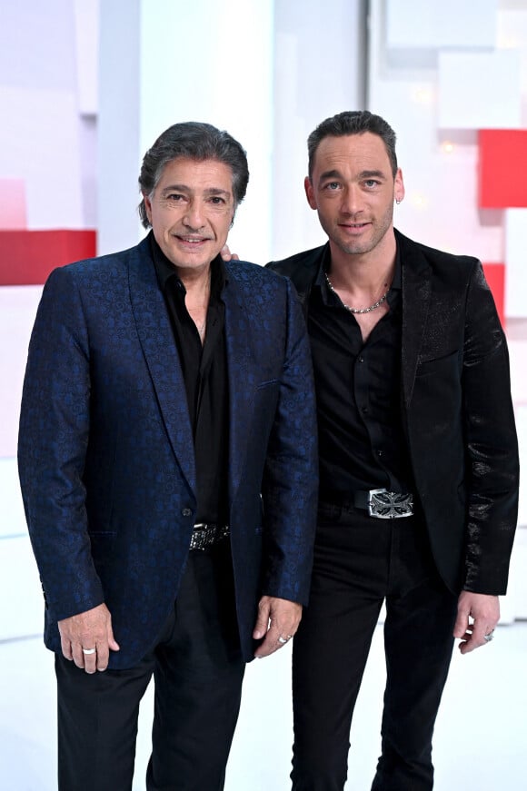 Exclusif - Frédéric Francois et Jean-Baptiste Guégan - Enregistrement de l'émission Vivement dimanche au studio Gabriel, presentée par Michel Drucker et diffusée le 20 mars 2022 sur France 2. © Guillaume Gaffiot / Bestimage