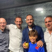 Frédéric Michalak : Très rare photo de ses enfants Jason, Hugo et Marlon, de beaux garçons !