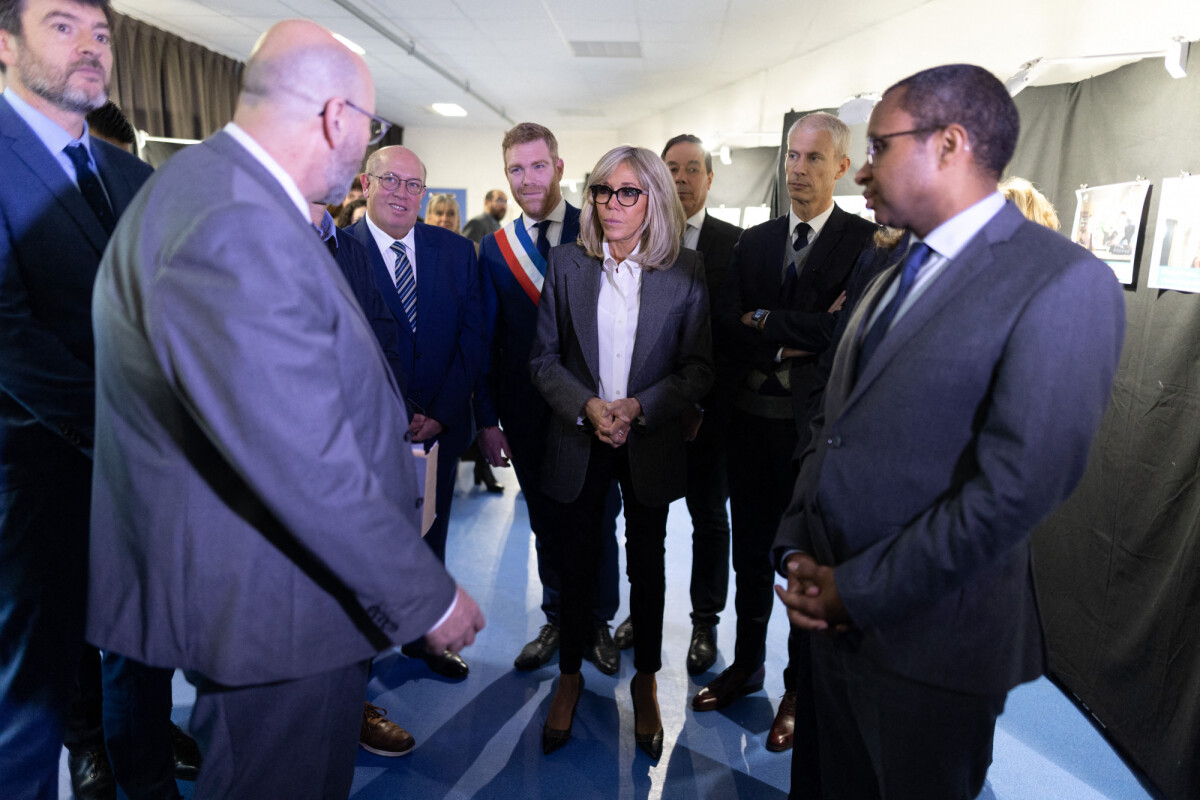 Photo Brigitte Macron Pap Ndiaye Ministre De LÉducation Nationale Et De La Jeunesse Franck 2093