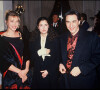 Archives - Richard Berry, sa fille Coline et sa femme Jessica Ford lors de la soirée des César en 1993