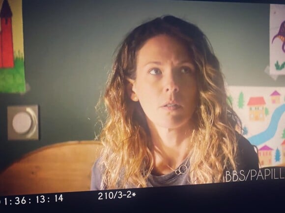 Lorie sur le tournage de la série "Léo Mattéi". Instagram. Le 22 septembre 2022.