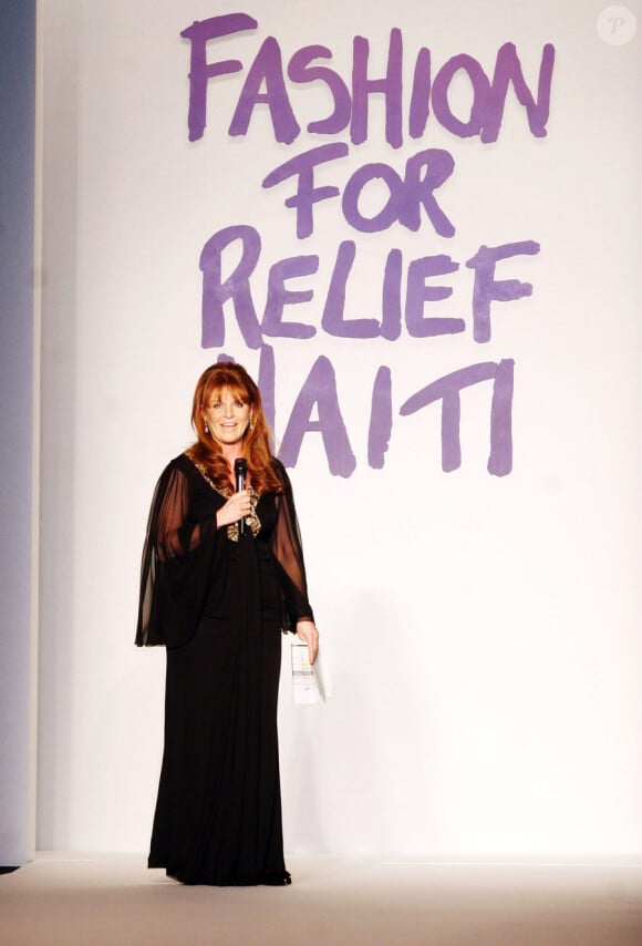 Sarah Ferguson lors du défilé Fashion For Haiti, le 12 février 2010 à New York.