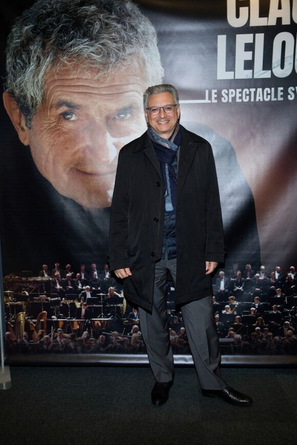 Exclusif - Victor Hadida - Photocall - Spectacle symphonique Claude Lelouch "D'un film à l'autre" au Palais des Congrès de Paris le 14 novembre 2022. Pour Fêter ses 85 ans et 60 de carrière, Claude Lelouch a créé un ciné-concert, "Claude Lelouch - D'un film à l'autre", dans lequel la musique de ses films est jouée par l'orchestre philharmonique de Prague, au Palais des Congrès à Paris. © Moreau / Rindoff / Bestimage