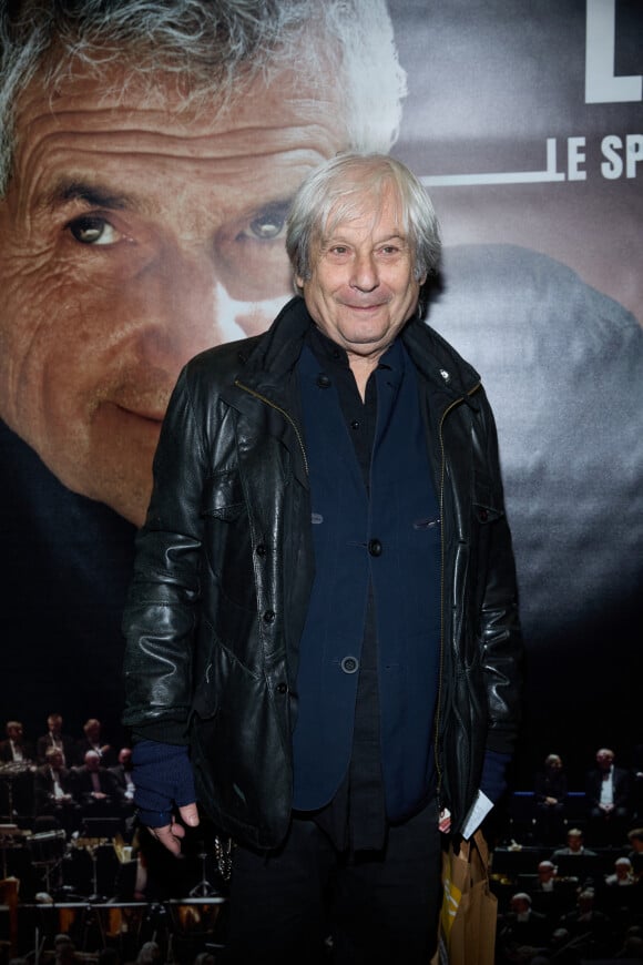 Exclusif - Boris Bergman - Photocall - Spectacle symphonique Claude Lelouch "D'un film à l'autre" au Palais des Congrès de Paris le 14 novembre 2022. Pour Fêter ses 85 ans et 60 de carrière, Claude Lelouch a créé un ciné-concert, "Claude Lelouch - D'un film à l'autre", dans lequel la musique de ses films est jouée par l'orchestre philharmonique de Prague, au Palais des Congrès à Paris. © Moreau / Rindoff / Bestimage