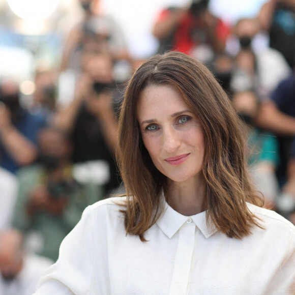 Camille Cottin au photocall du film Stillwater (Hors compétition) lors du 74ème festival international du film de Cannes le 9 juillet 2021 © Borde / Jacovides / Moreau / Bestimage.