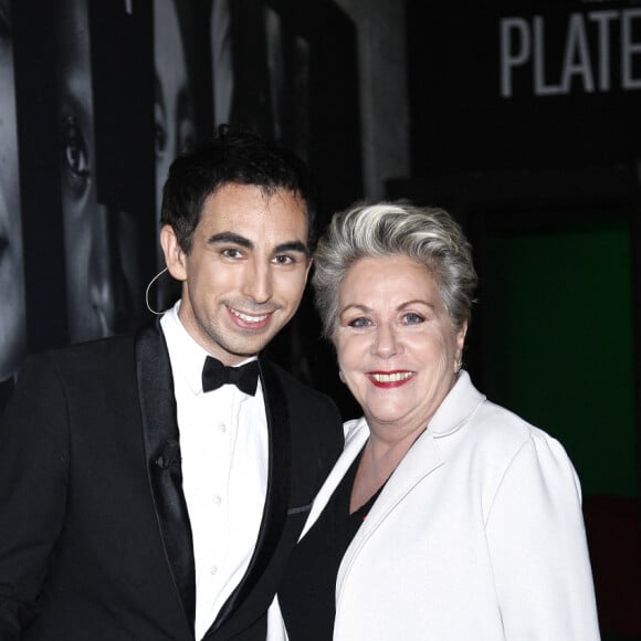Exclusif - Jordan de Luxe et Francoise Laborde - Tournage de l'émission "L'instant de Luxe" pour la chaîne "Non Stop People" à Paris le 21 octobre 2019. © Cédric Perrin/Bestimage