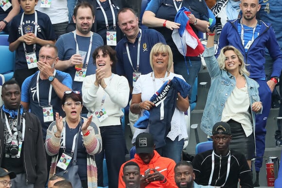 Maud Griezmann (soeur d'A. Griezmann), Isabelle Griezmann (mère d'A. Griezmann), Alain Griezmann (père d'A. Griezmann) et Erika Choperena (femme d'A. Griezmann), Vincent Tolisso (père de C. Tolisso) et Marie-Chantal Tolisso (mère de C. Tolisso) dans les tribunes lors du match de quart de finale de la Coupe du Monde Russia2018 "France - Uruguay (FIFA World Cup Russia2018)" au stade Nijni Novgorod. La France a gagné 2-0 et rencontrera la Belgique en demi-finale. Russie, le 6 juillet 2018. © Cyril Moreau/Bestimage