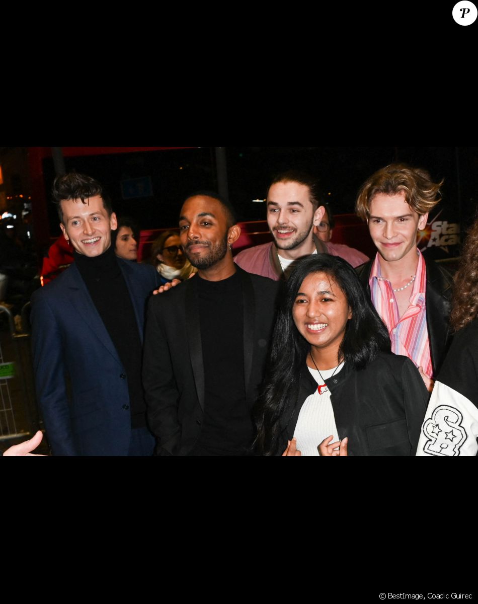 Stanislas, Chris, Julien, Louis, Anisha (Star Academy 2022) - Les élèves de la Star Academy 2022 sont de sortie pour assister à la première du film "Black Panther: Wakanda Forever" au Grand Rex à Paris le 7 novembre 2022. © Coadic Guirec/Bestimage