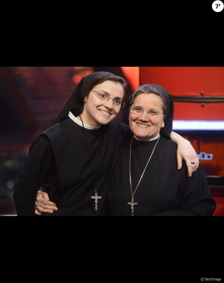 Finale de l'émission "The Voice" Italie, Soeur Cristina Scuccia remporte l'émission à Milan le 5 juin 2014