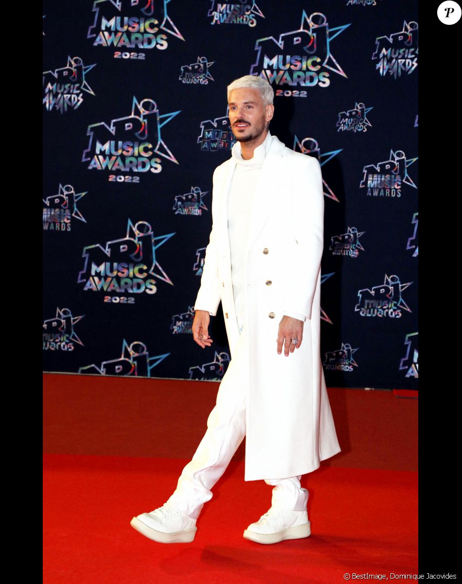 Matt Pokora (M Pokora) au photocall de la 24ème édition des "NRJ Music Awards (NMA)" au Palais des Festivals à Cannes le 18 novembre 2022. © Dominique Jacovides / Bestimage