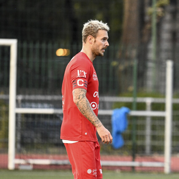 M. Pokora (Matt Pokora) - Match de football caritatif entre le Variétés Club de France contre l'équipe de France des Parlementaires au profit de l'association "e-Enfance" au stade Emile Anthoine à Paris le 28 septembre 2022. © Pierre Perusseau/Bestimage