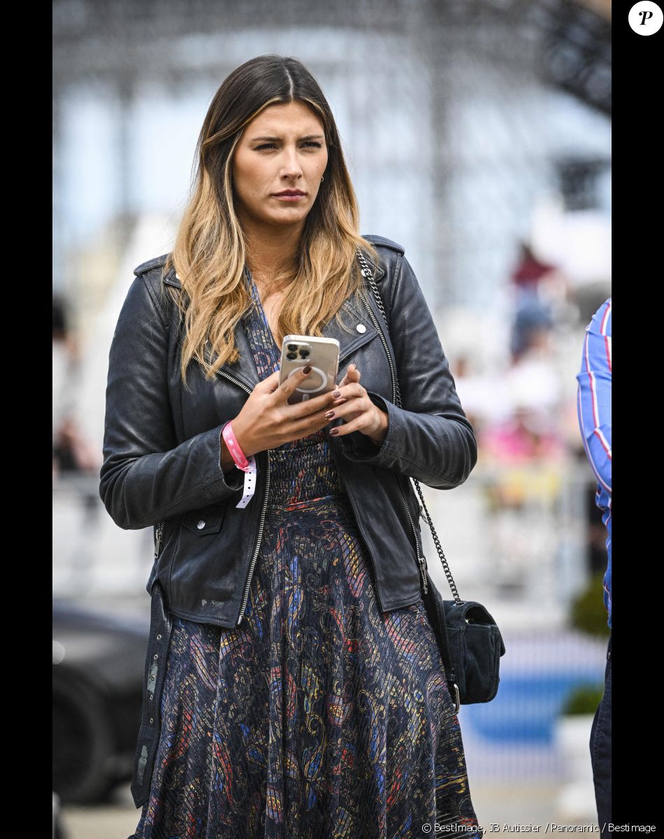 Reconnaissance du Parcours par l'ancienne Miss France Camille Cerf - Prix Le Parisien lors de la 8ème édition du "Longines Paris Eiffel Jumping" au Champ de Mars à Paris le 26 juin 2022. © JB Autissier / Panoramic / Bestimage