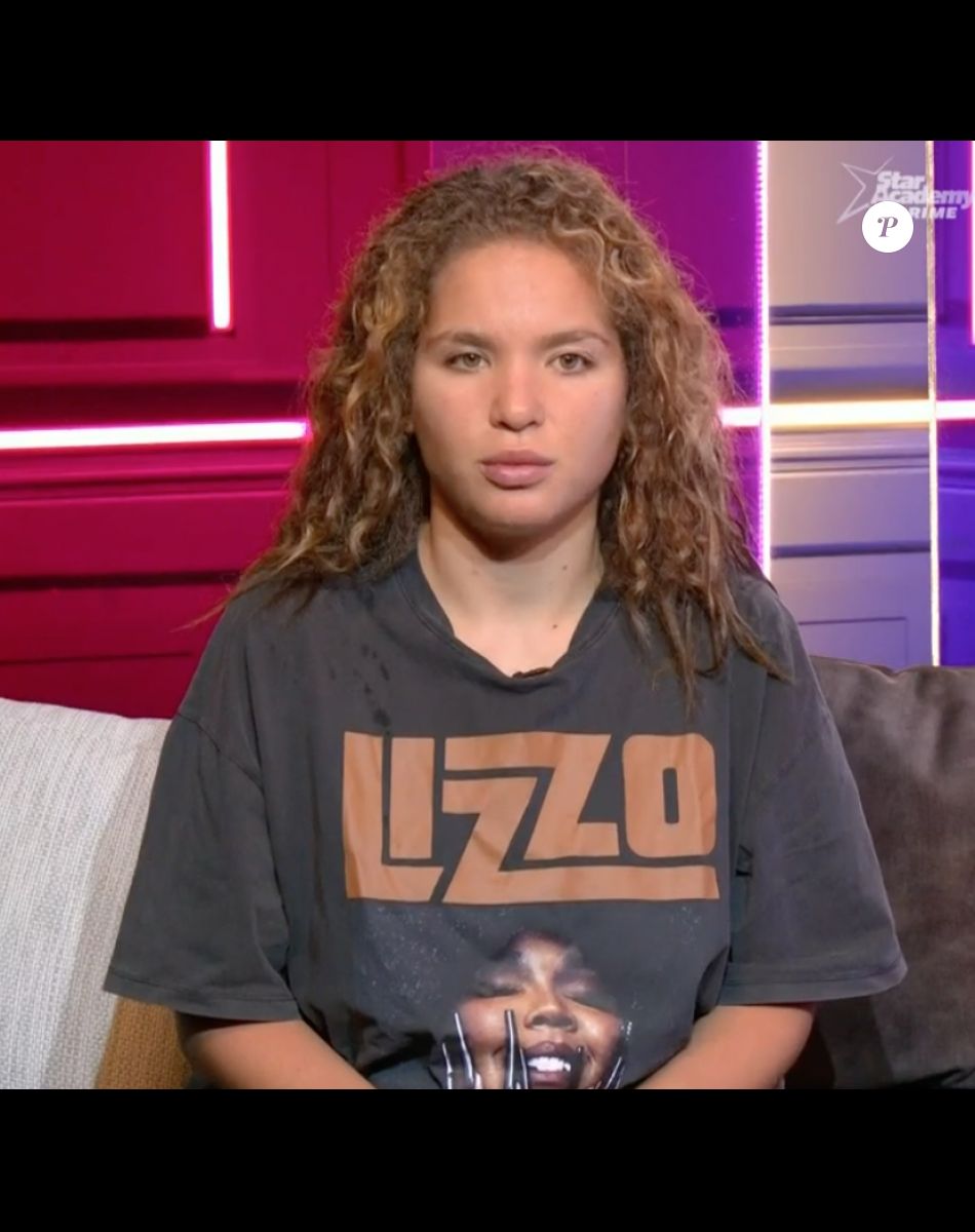 Léa, candidate de la "Star Academy".