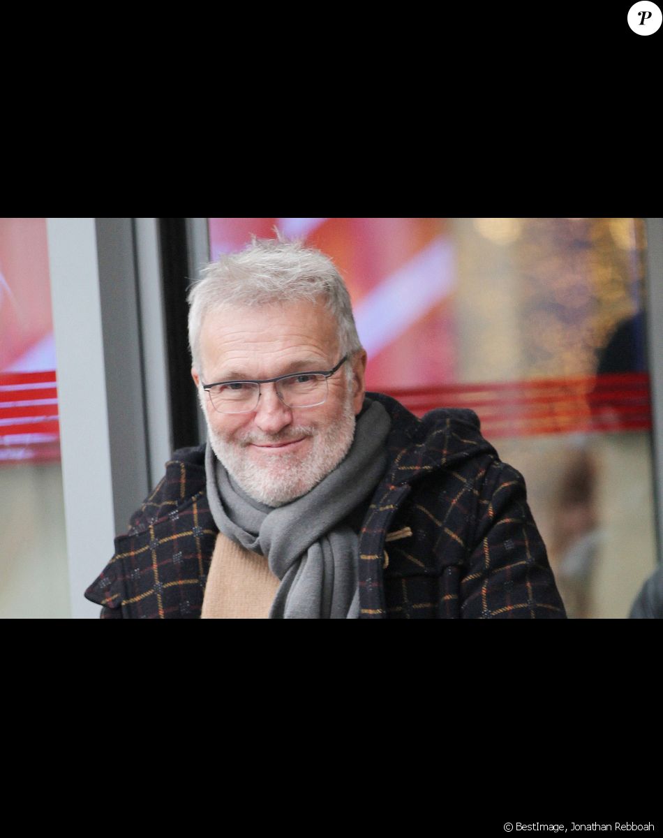 Laurent Ruquier à la sortie de l'émission "Les Grosses Têtes" aux studios RTL à Neuilly-sur-Seine, France © Jonathan Rebboah/Panoramic/Bestimage
