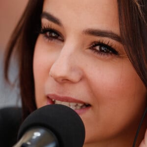 Exclusif - Alizée a participé à la dernière journée de la 9ème édition de l'association 'La Marie Do' à Ajaccio en tant que marraine le 11 octobre 2015. Elle est venue soutenir cette association de lutte contre le cancer. La chanteuse insulaire a tenu à faire le tour des animations, elle a notamment joué avec les nombreux enfants et elle a apporté son soutien à tous les bénévoles et à la famille de Marie-Do. Alizée a également participé au défilé de mode en compagnie de sa fille Annily avant de clôturer la journée avec la chorale et le fameux lâcher de ballons. C'est en 2007 que l'association est crée pour honorer la mémoire d'une employée d'Air Corsica, Marie-Dominique Versini, qui a lutté avec courage avant d'être emportée à l'âge de 35 ans par un mélanome. La Direction d'Air Corsica répond alors favorablement au projet porté par des salariés désireux d'honorer la mémoire de leur collègue en créant une association éponyme. Au-delà de cet hommage, la volonté des bénévoles de l'association, est aussi d'envoyer un message fort à tous ceux qui, de près ou de loin, sont touchés par le cancer en leur apportant un témoignage d'affection et des soutiens concrets lors de leur parcours contre la maladie : aides financières, investissements de confort dans les hôpitaux / clinique en Corse et les maisons d'accueil sur le continent pour des familles obligées de partir pour des soins, des équipements chirurgicaux et des projets de recherche Crédit obligatoire © Photos Olivier Huitel / Crystal / Bestimage