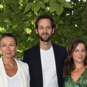 Benjamin Lavernhe, Caroline Vignal et Laure Calamy - Photocall du film "Antoinette dans les Cevennes" - Festival du film Francophone d'Angoulême 2020 le 29 Août 2020. © Guirec Coadic / Bestimage 