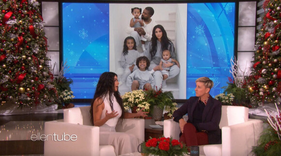 Kim Kardashian sur le plateau de l'émission Ellen DeGeneres à Los Angeles, le 17 décembre 2019