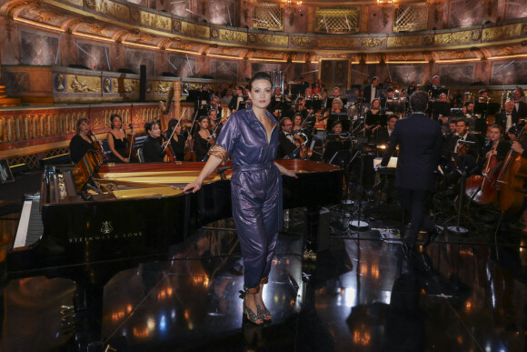 Exclusif - Julie Fuchs - Backstage - Enregistrement de l'émission "Le Grand Echiquier" à l'Opéra Royal de Versailles, diffusée le 5 décembre sur France 3 © Jack Tribeca / Bestimage