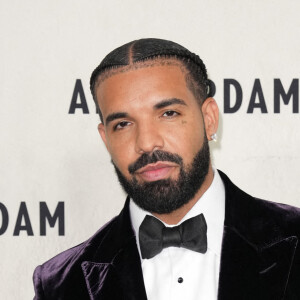 Drake - Première du film "Amsterdam" à New York le 18 septembre 2022. New York, NY - The 'Amsterdam' world premiere at Alice Tully Hall in New York City.