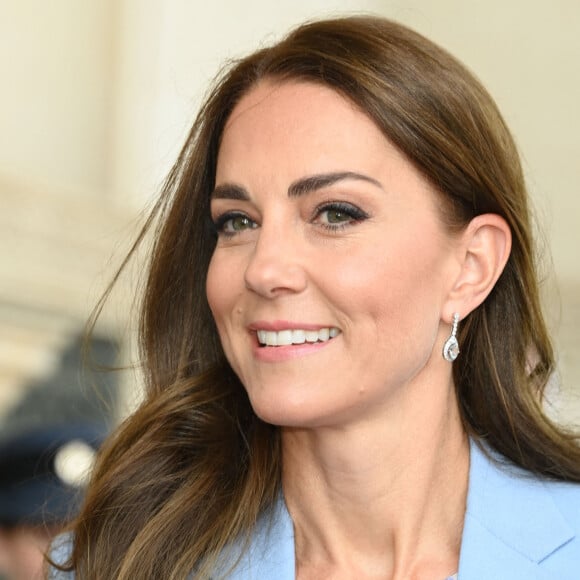 Catherine (Kate) Middleton, duchesse de Cambridge, visite le musée Fitzwilliam de l'Université de Cambridge, Royaume Uni, le 23 juin 2022. Le couple princier va découvrir une peinture d'eux-mêmes qui sera révélé au public pour la première fois. 