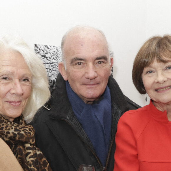 Exclusif - Jean des Cars et sa femme, Macha Méril - Vernissage de l'exposition des photographies de L. D'Alessandro à l'occasion de la sortie du livre de M. Méril "L'homme de Naples" à la Galerie Cinema - Anne-Dominique Toussaint à Paris. © Jack Tribeca / Bestimage