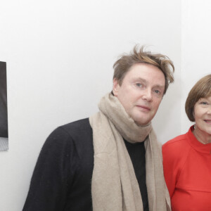Exclusif - Macha Méril entre son fils Gianguido Baldi et son neveu Michel Tarran - Vernissage de l'exposition des photographies de L. D'Alessandro à l'occasion de la sortie du livre de M. Méril "L'homme de Naples" à la Galerie Cinema - Anne-Dominique Toussaint à Paris. © Jack Tribeca / Bestimage
