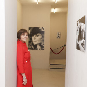 Exclusif - Macha Méril - Vernissage de l'exposition des photographies de L. D'Alessandro à l'occasion de la sortie du livre de M. Méril "L'homme de Naples" à la Galerie Cinema - Anne-Dominique Toussaint à Paris. © Jack Tribeca / Bestimage
