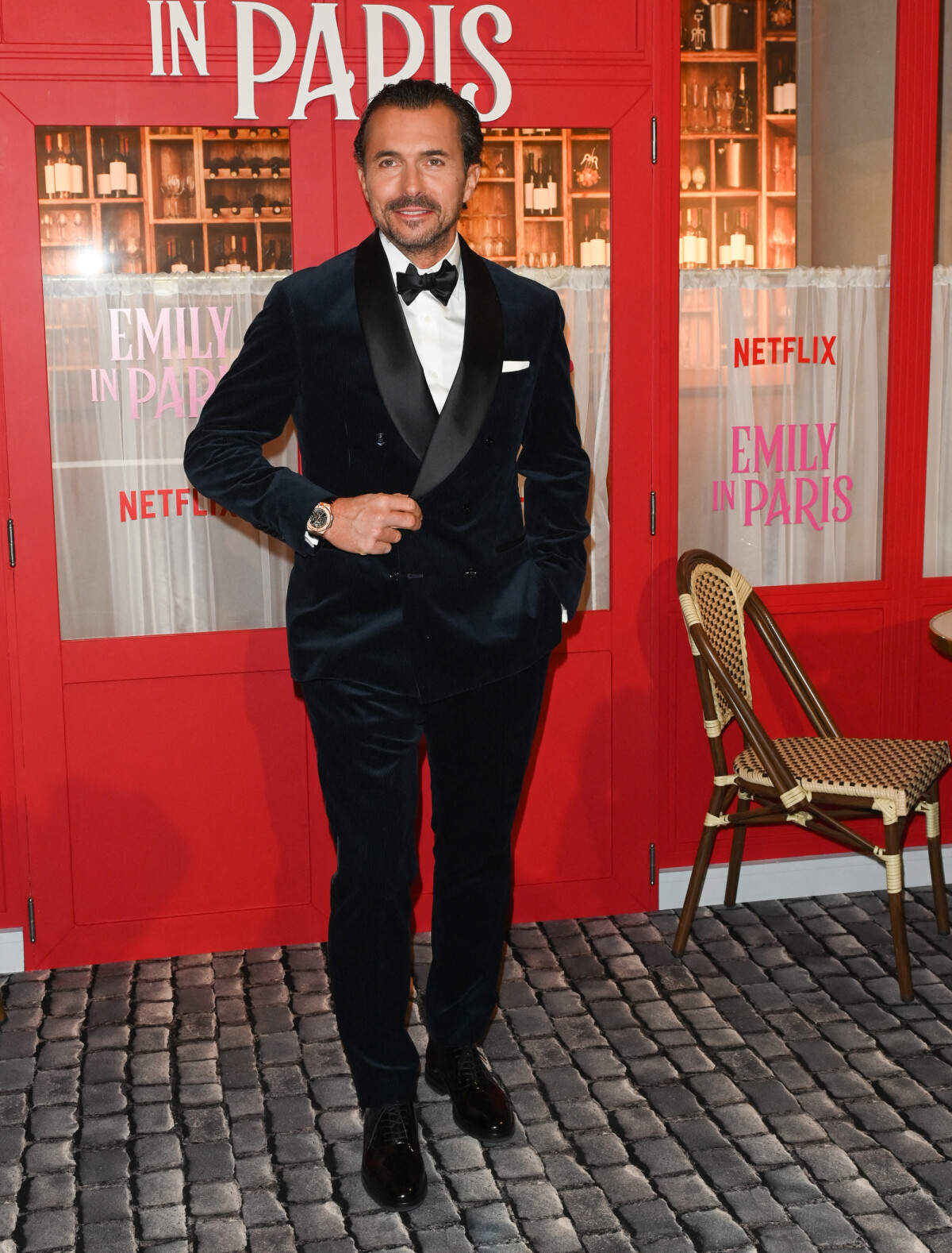 Photo william abadie avant premi re du film netflix emily in paris