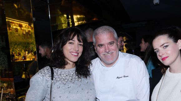 Nikos Aliagas, Vanessa Guide et son beau Hubert... Tous en altitude en plein coeur de Paris !