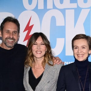 Luc Bricault, Mathilde Seigner, Ida Techer, Bernard Le Coq à l'avant-première du film "Choeur de Rocker" au Cinéma UGC Normandie à Paris le 8 décembre 2022. © Federico Pestellini / Panoramic / Bestimage