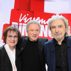 Exclusif - Marie-Paule Belle, Michel Drucker et Serge Lama - Enregistrement de l'émission "Vivement Dimanche" au Studio Gabriel à Paris, présentée par M.Drucker et diffusée le 11 décembre sur France 3 © Guillaume Gaffiot / Bestimage