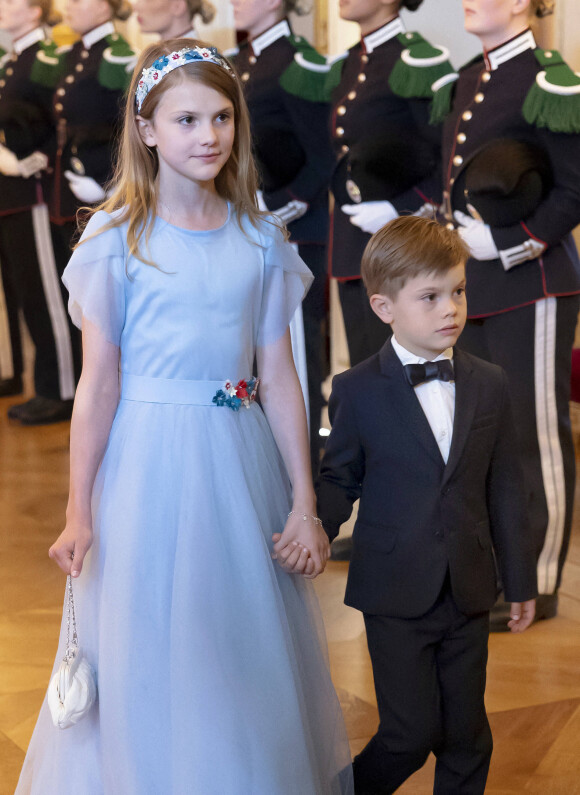 La princesse Estelle et le prince Oscar de Norvège - Dîner de gala en l'honneur de la princesse Ingrid Alexandra de Norvège, pour son 18ème anniversaire, au palais royal à Oslo. Le 17 juin 2022 
