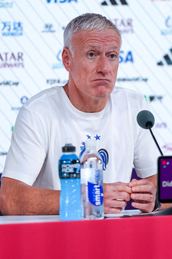 L'entraineur et sélectionneur de l'équipe de France, Didier Deschamps, en conférence de presse lors de coupe de Monde au National Concention Center à Doha au Qatar, le 9 décembre 2022, la veille du quart de finale opposant l'Angleterre à la France. © William Volcov/Zuma Press/Bestimage 