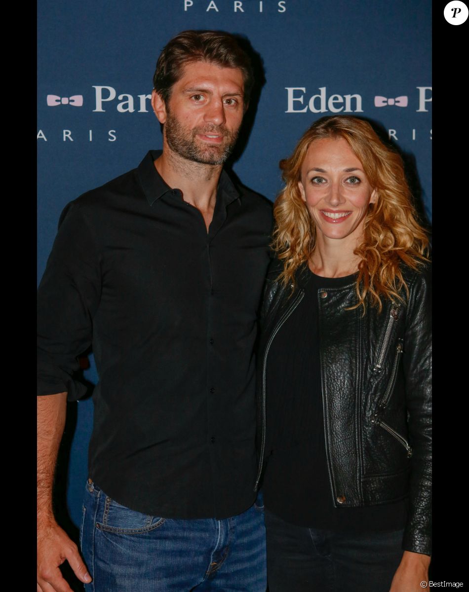 Exclusif - Pierre Rabadan et sa compagne Laurie Delhostal - Avant-première du film "On voulait tout casser" au cinéma Gaumont Marignan à Paris, le 27 mai 2015.