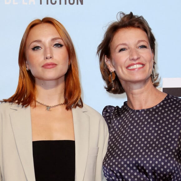 Chloé Jouannet et sa mère Alexandra Lamy - 24e édition du Festival de la Fiction TV de La Rochelle. © Patrick Bernard/Bestimage