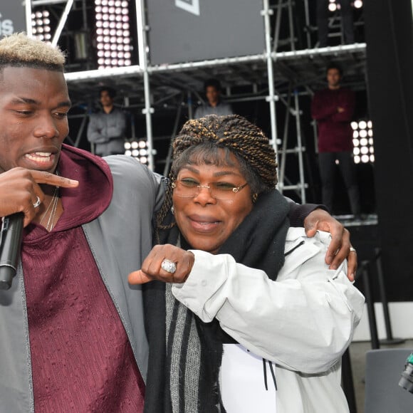 Paul Pogba et sa mère Yeo Moriba - Paul Pogba participe au lancement de sa 3e collection capsule Adidas à Paris le 30 avril 2018. © Veeren/Bestimage