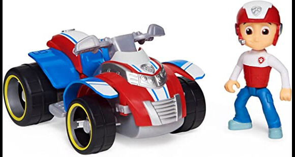 Rider et son quad attendent votre enfant pour vivre de super aventures
