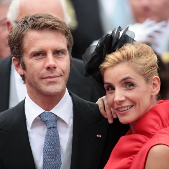 Emmanuel Philibert de Savoie et Clotilde Courau - Arrivée des invités au mariage religieux du prince Albert II de Monaco et de la princesse Charlène Wittstock le 2 juillet 2011