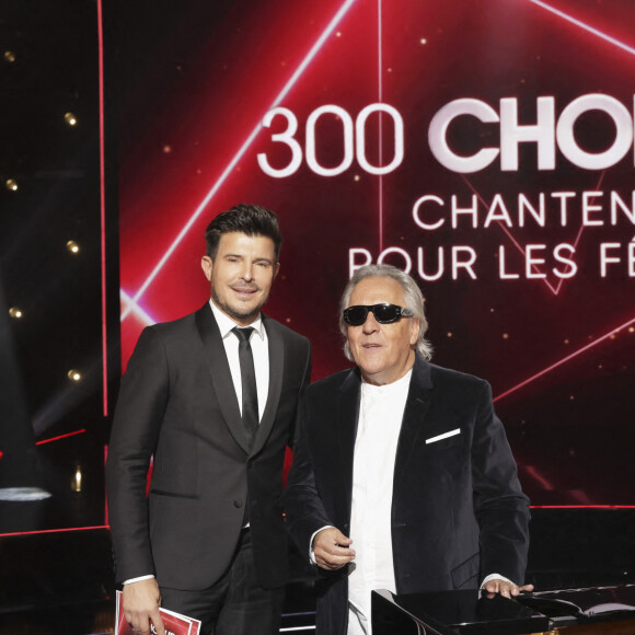 Exclusif - Vincent Niclo, Gilbert Montagné - Backstage - Enregistrement de l'émission "300 Choeurs chantent pour les fêtes" à Paris, diffusée le 23 décembre sur France 3 © Jack Tribeca / Bestimage