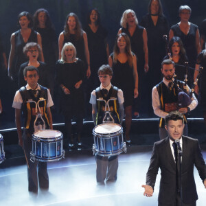 Exclusif - Vincent Niclo - Enregistrement de l'émission "300 Choeurs chantent pour les fêtes" à Paris, diffusée le 23 décembre sur France 3 © Jack Tribeca / Bestimage