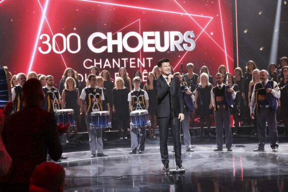Exclusif - Vincent Niclo - Enregistrement de l'émission "300 Choeurs chantent pour les fêtes" à Paris, diffusée le 23 décembre sur France 3 © Jack Tribeca / Bestimage