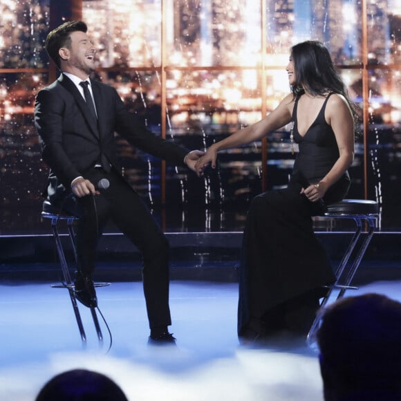 Exclusif - Vincent Niclo, Anggun - Enregistrement de l'émission "300 Choeurs chantent pour les fêtes" à Paris, diffusée le 23 décembre sur France 3 © Jack Tribeca / Bestimage